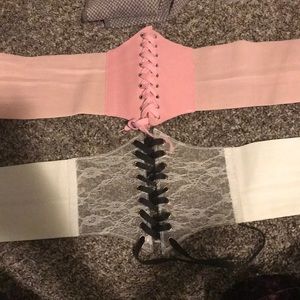 2 Corsets belts